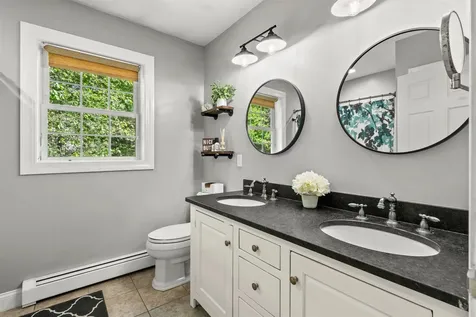 137 Hearthside Drive Barrington NH 03825