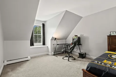 137 Hearthside Drive Barrington NH 03825