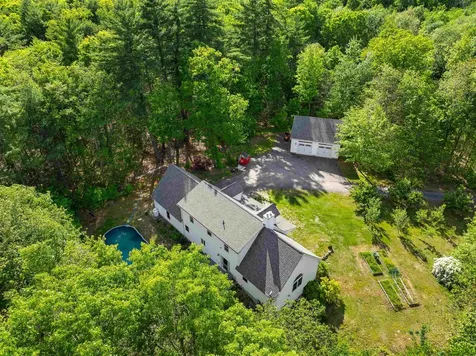 137 Hearthside Drive Barrington NH 03825
