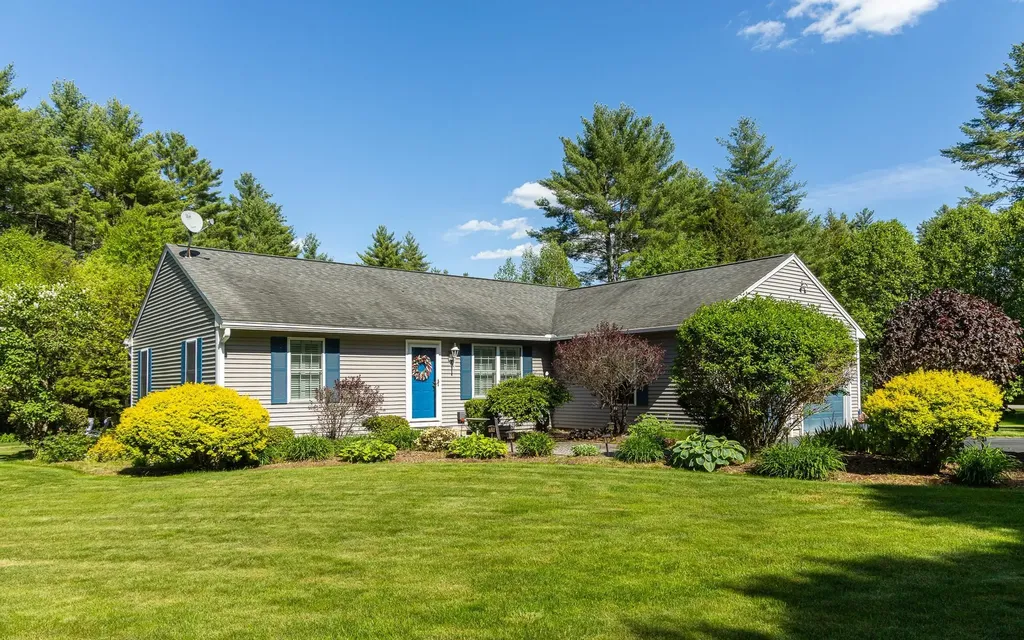 68 Katie Lane Swanzey NH 03446