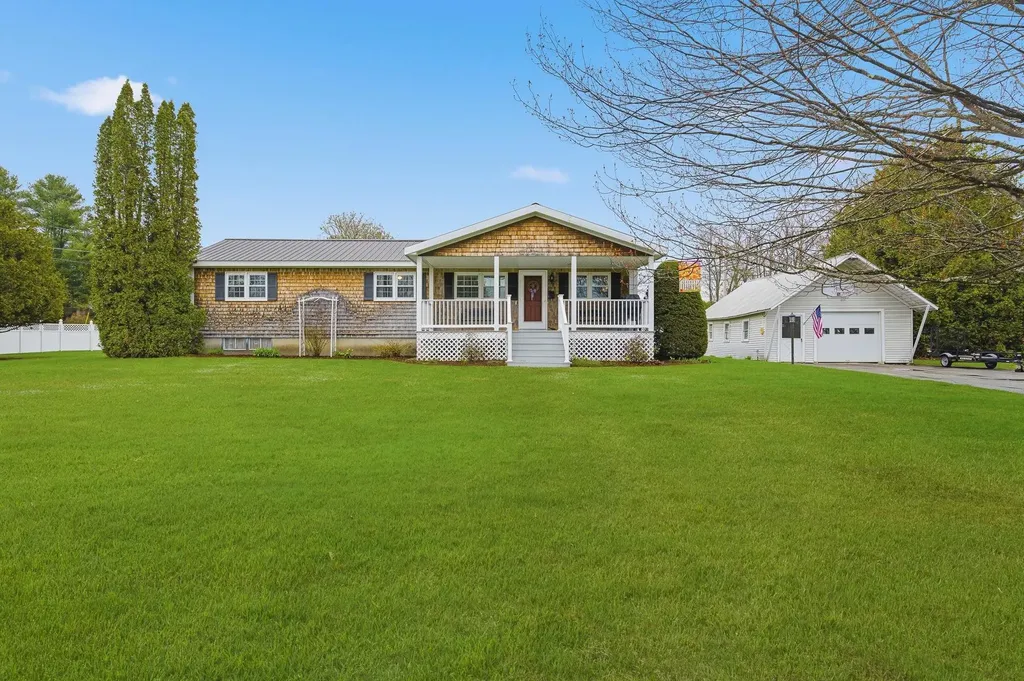 5 Starr King Park Street Lancaster NH 03584