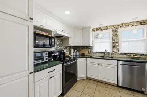 5 Starr King Park Street Lancaster NH 03584