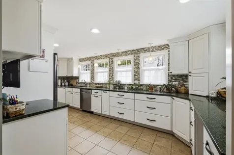 5 Starr King Park Street Lancaster NH 03584