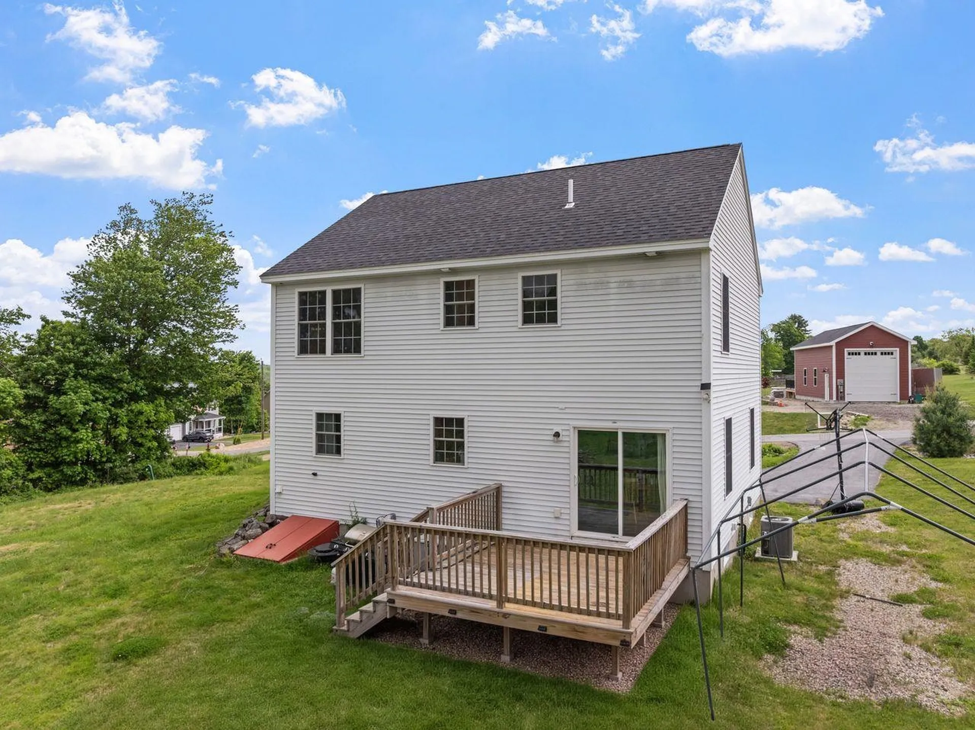 113 Richards Way Farmington NH 03835