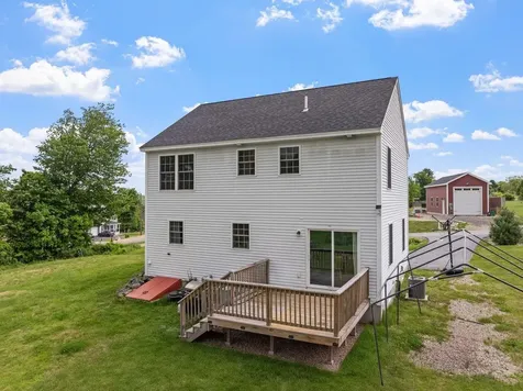 113 Richards Way Farmington NH 03835