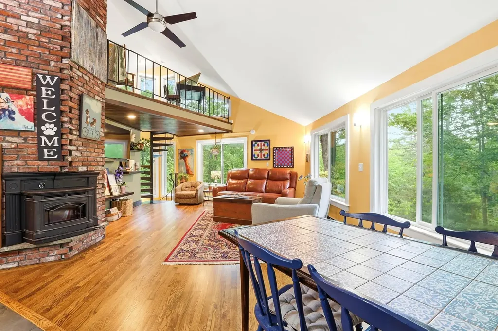 8 Orchard Drive Durham NH 03824