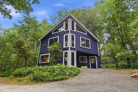 8 Orchard Drive Durham NH 03824