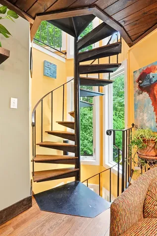 8 Orchard Drive Durham NH 03824