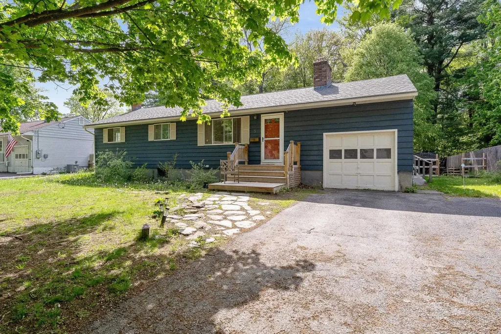 5 Tanglewood Drive South Burlington VT 05403