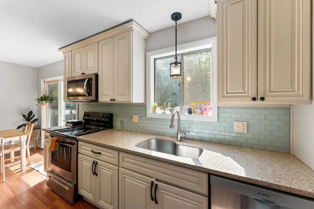 5 Tanglewood Drive South Burlington VT 05403