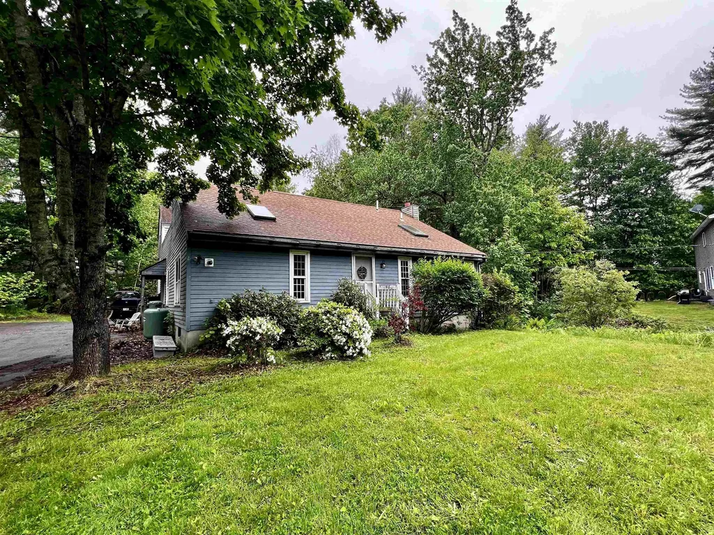 6 Davis Drive Barnstead NH 03225