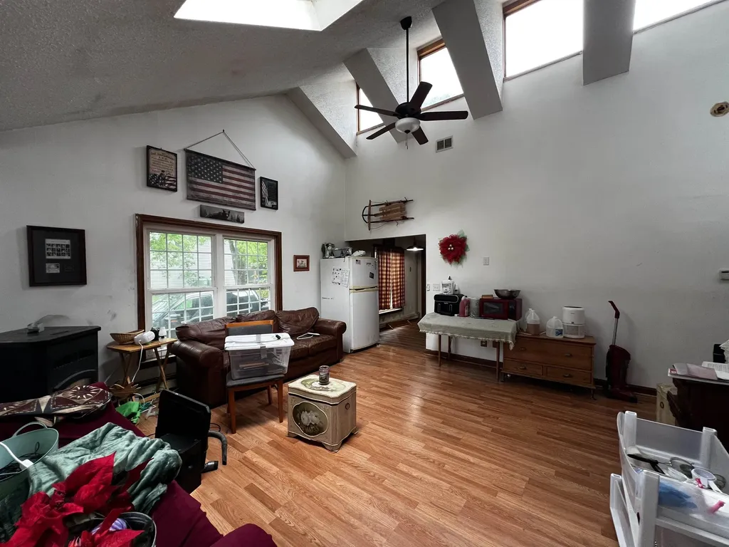 6 Davis Drive Barnstead NH 03225