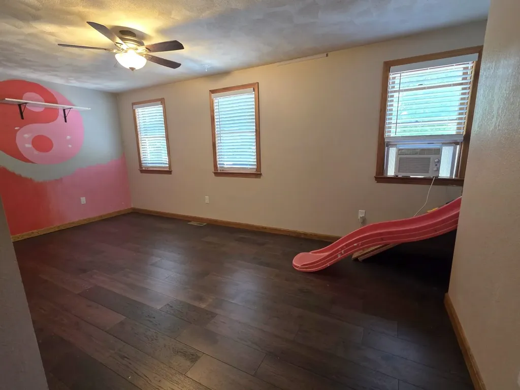 1 Jessica Lane Derry NH 03038