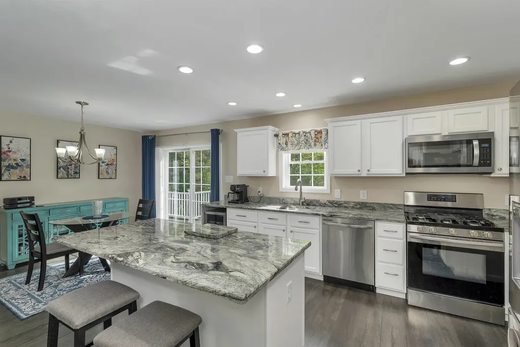 26 Brackett Lane Northfield NH 03276