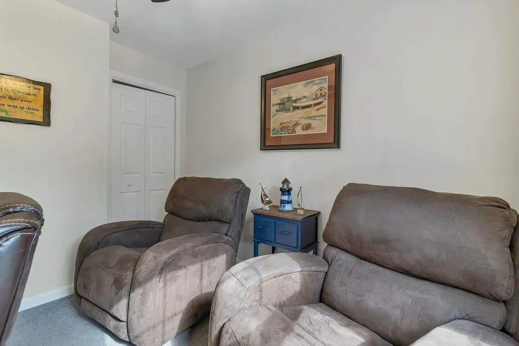 26 Brackett Lane Northfield NH 03276