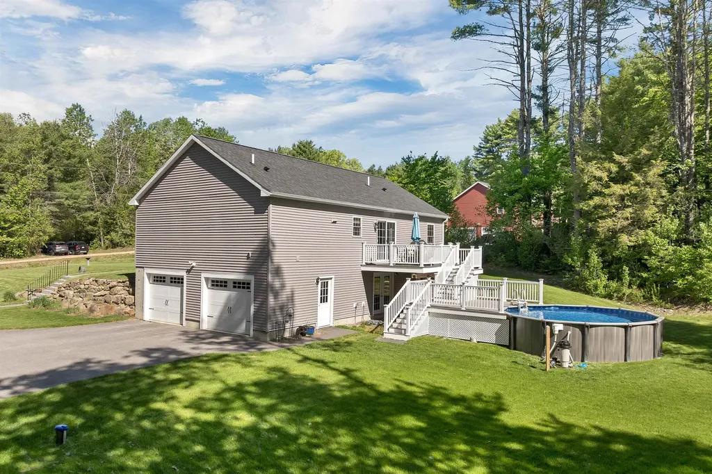 26 Brackett Lane Northfield NH 03276