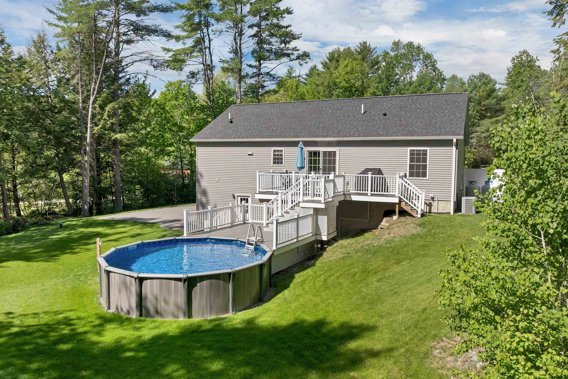 26 Brackett Lane Northfield NH 03276
