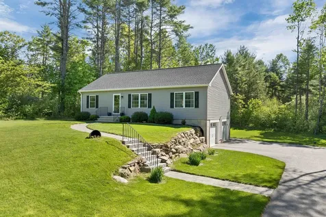 26 Brackett Lane Northfield NH 03276
