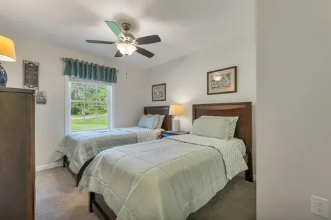 26 Brackett Lane Northfield NH 03276