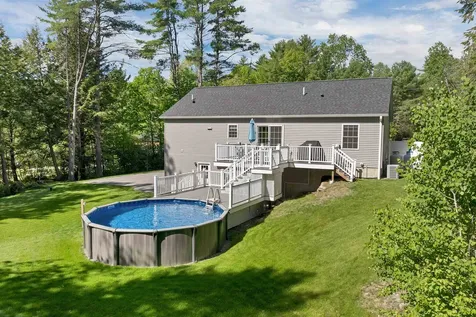 26 Brackett Lane Northfield NH 03276
