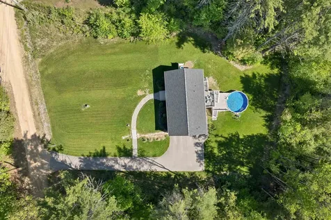 26 Brackett Lane Northfield NH 03276