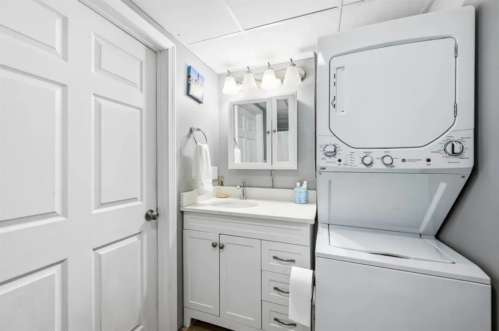 21 Nutter Circle Barnstead NH 03225