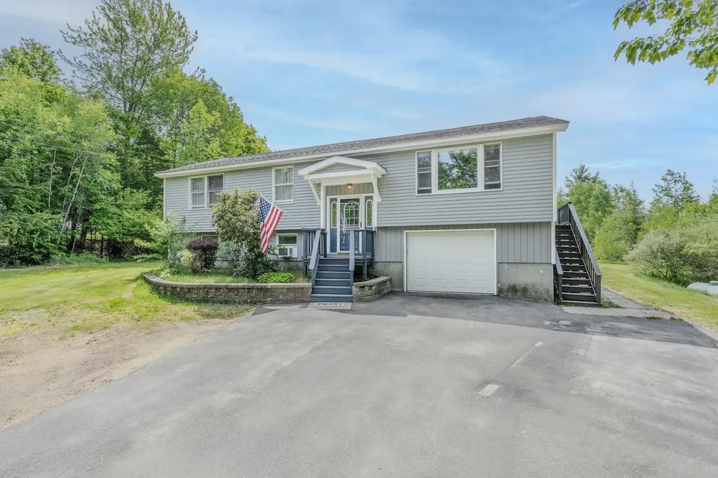 21 Nutter Circle Barnstead NH 03225