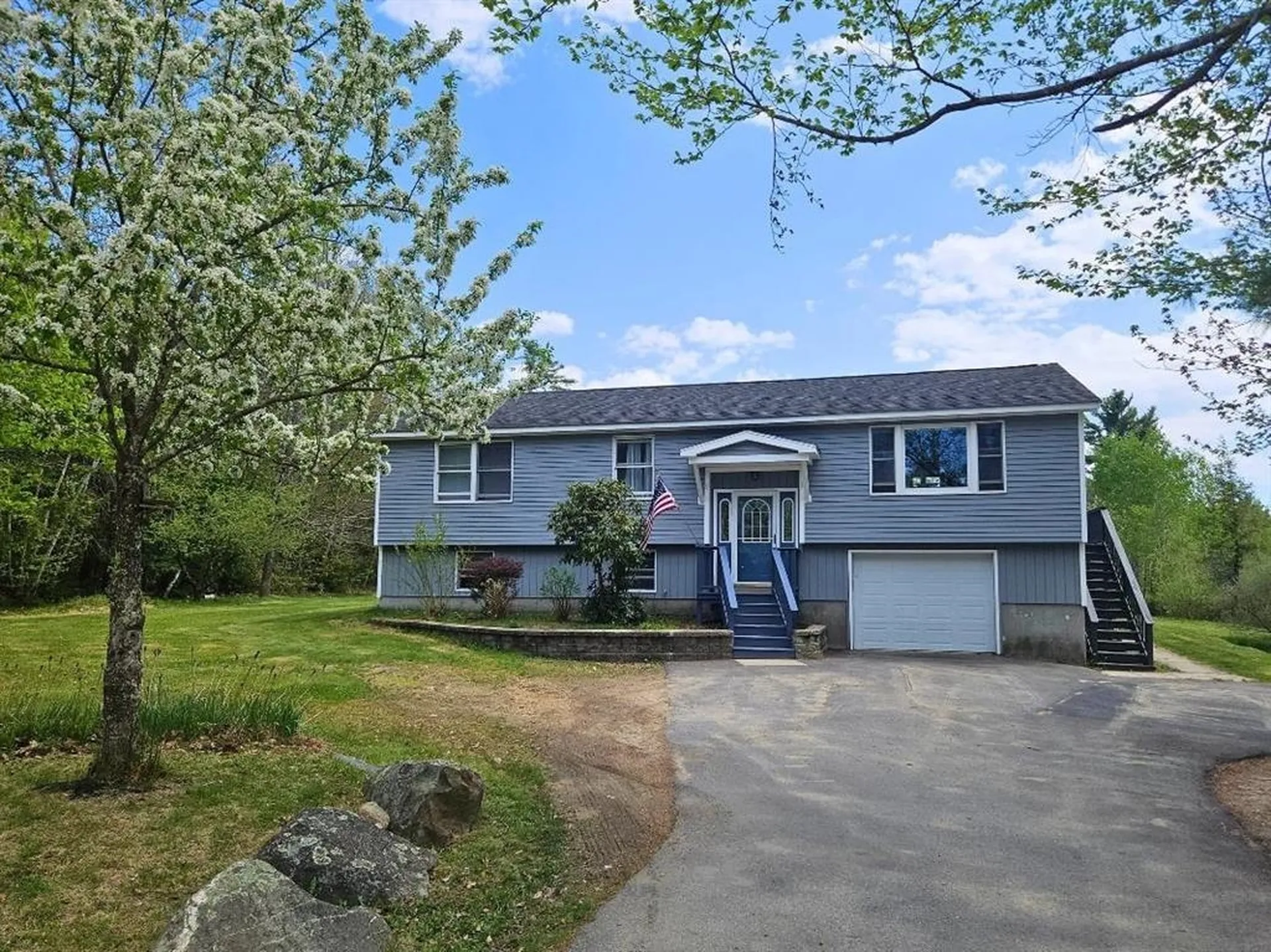 21 Nutter Circle Barnstead NH 03225
