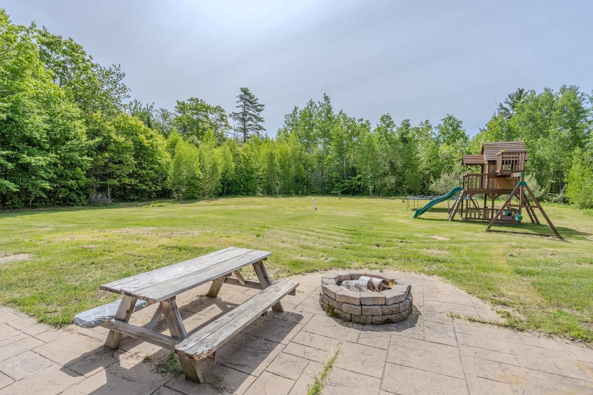 21 Nutter Circle Barnstead NH 03225