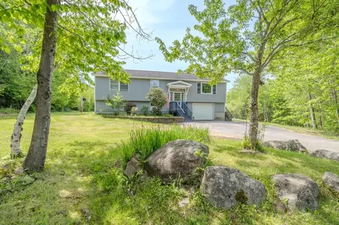21 Nutter Circle Barnstead NH 03225