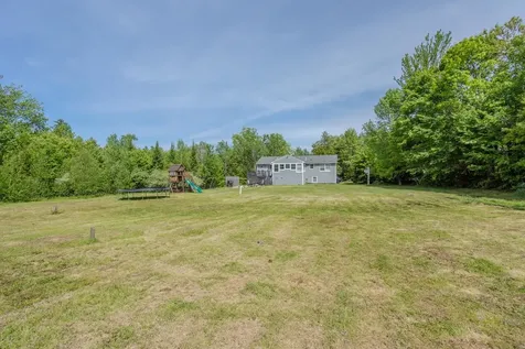 21 Nutter Circle Barnstead NH 03225