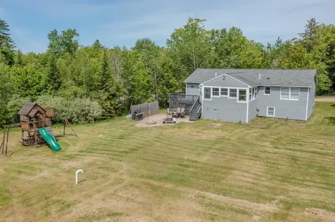 21 Nutter Circle Barnstead NH 03225