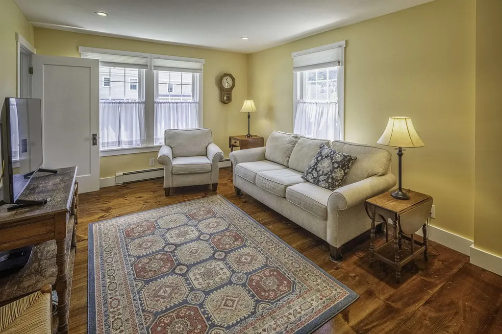 6 Chesley Street Dover NH 03820