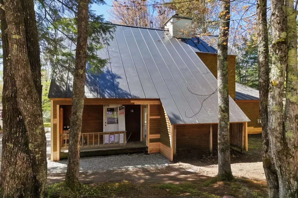 145 High Brook Road Thornton NH 03285
