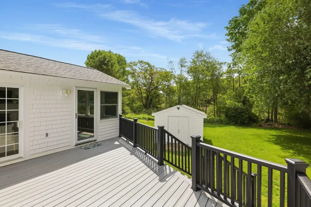 270 Brackett Road Rye NH 03870