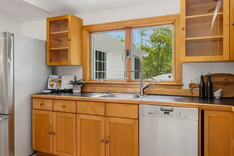 270 Brackett Road Rye NH 03870