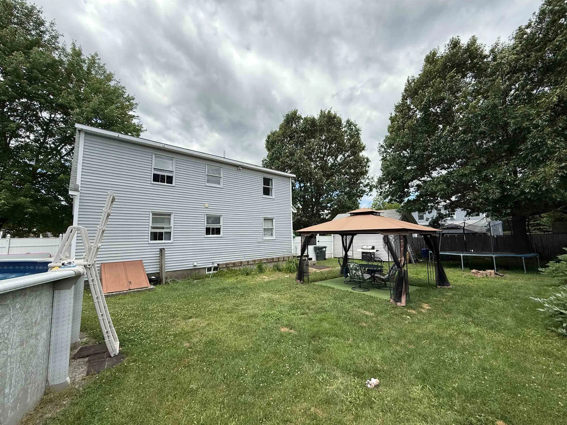 7 Willow Street Allenstown NH 03275