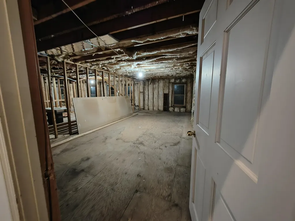 376 Union Avenue Laconia NH 03246