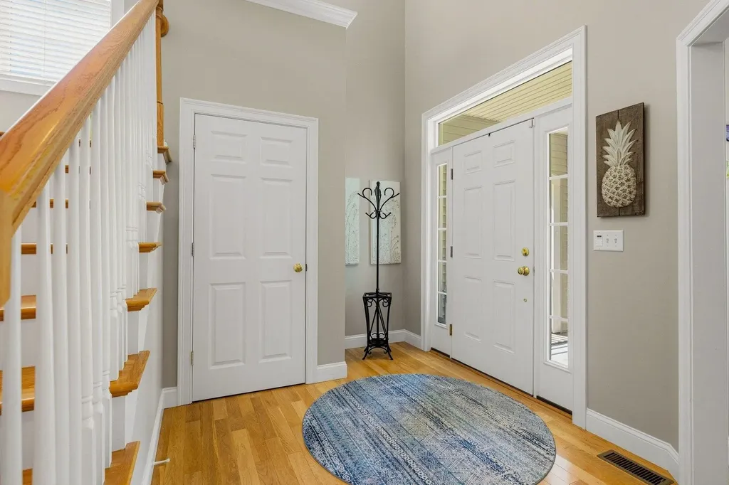 7 Blossom Lane Stratham NH 03885