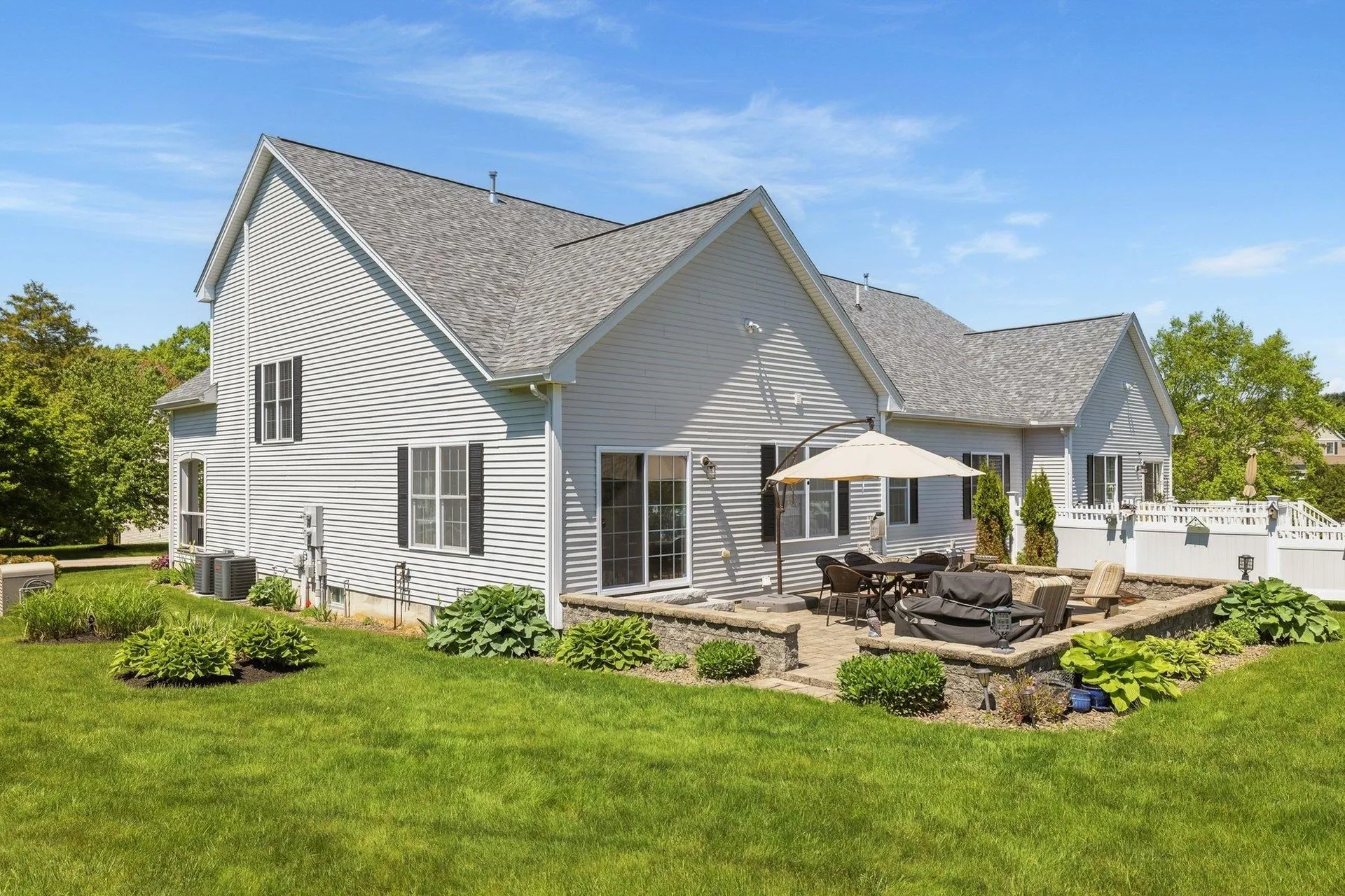 7 Blossom Lane Stratham NH 03885