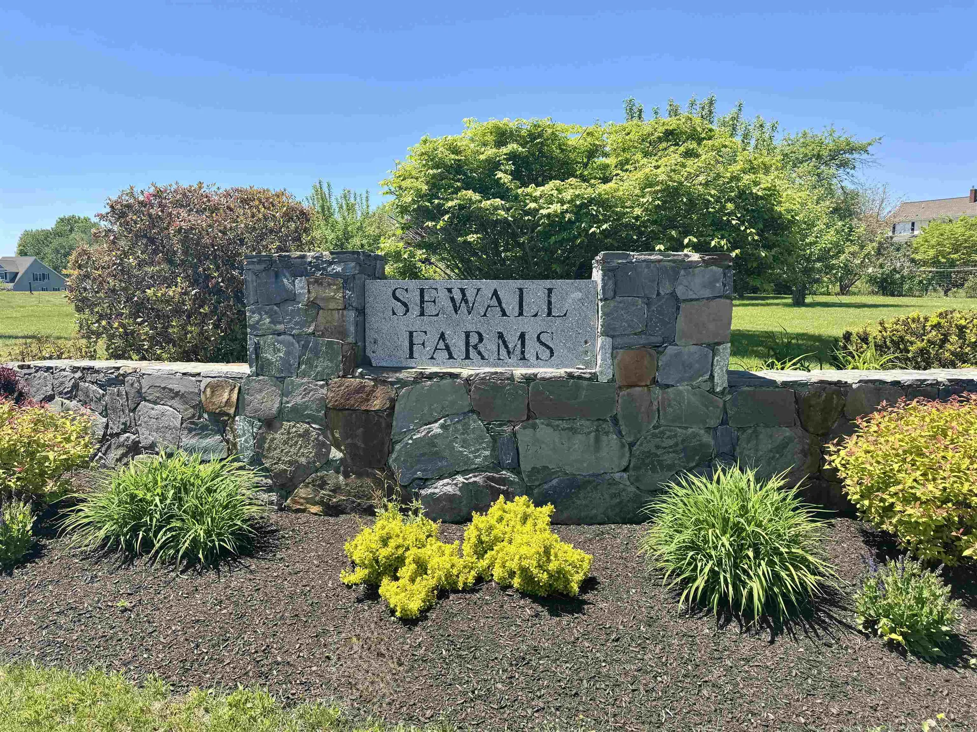 7 Blossom Lane Stratham NH 03885