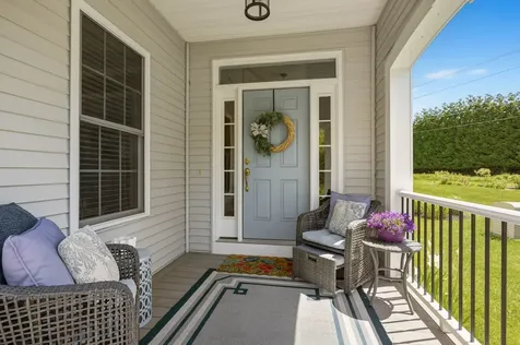 7 Blossom Lane Stratham NH 03885