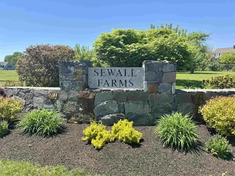 7 Blossom Lane Stratham NH 03885