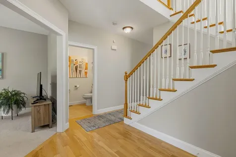 7 Blossom Lane Stratham NH 03885