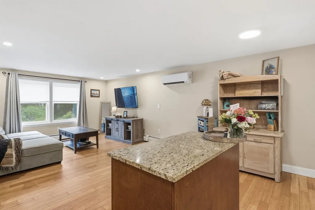 8 Glenridge Road Belmont NH 03220
