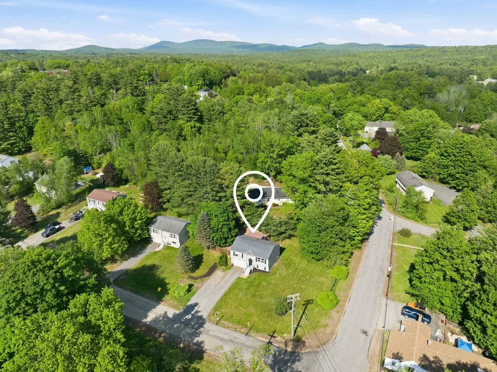 8 Glenridge Road Belmont NH 03220