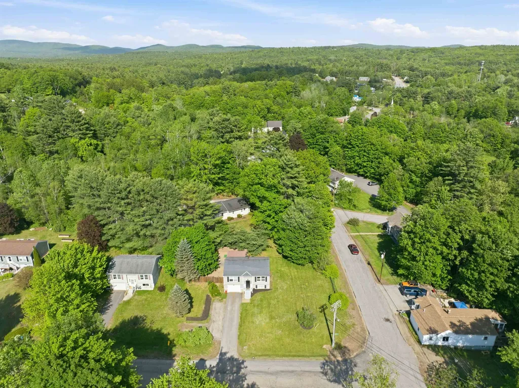 8 Glenridge Road Belmont NH 03220