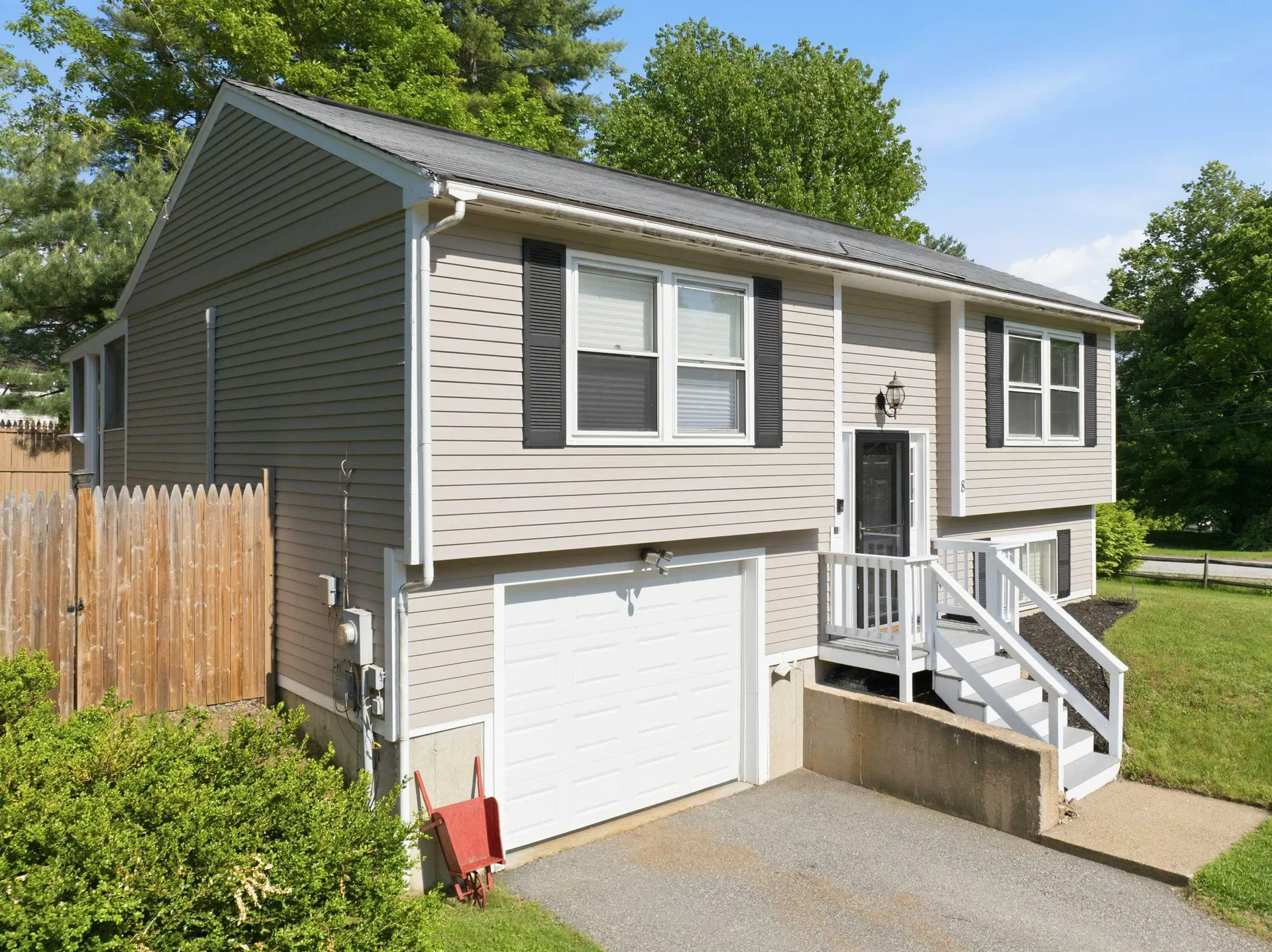 8 Glenridge Road Belmont NH 03220
