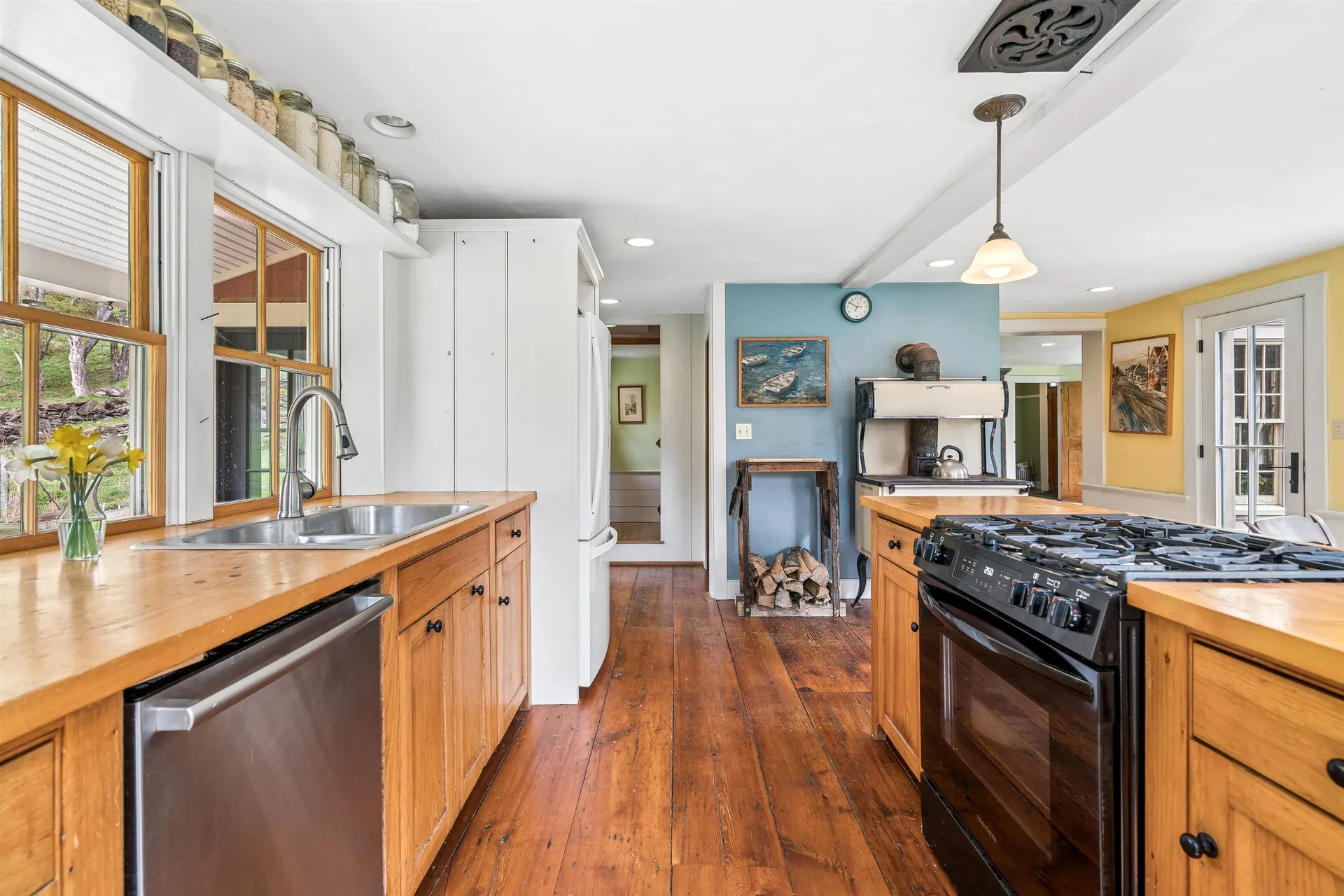 77 Kibling Hill Road Tunbridge VT 05077