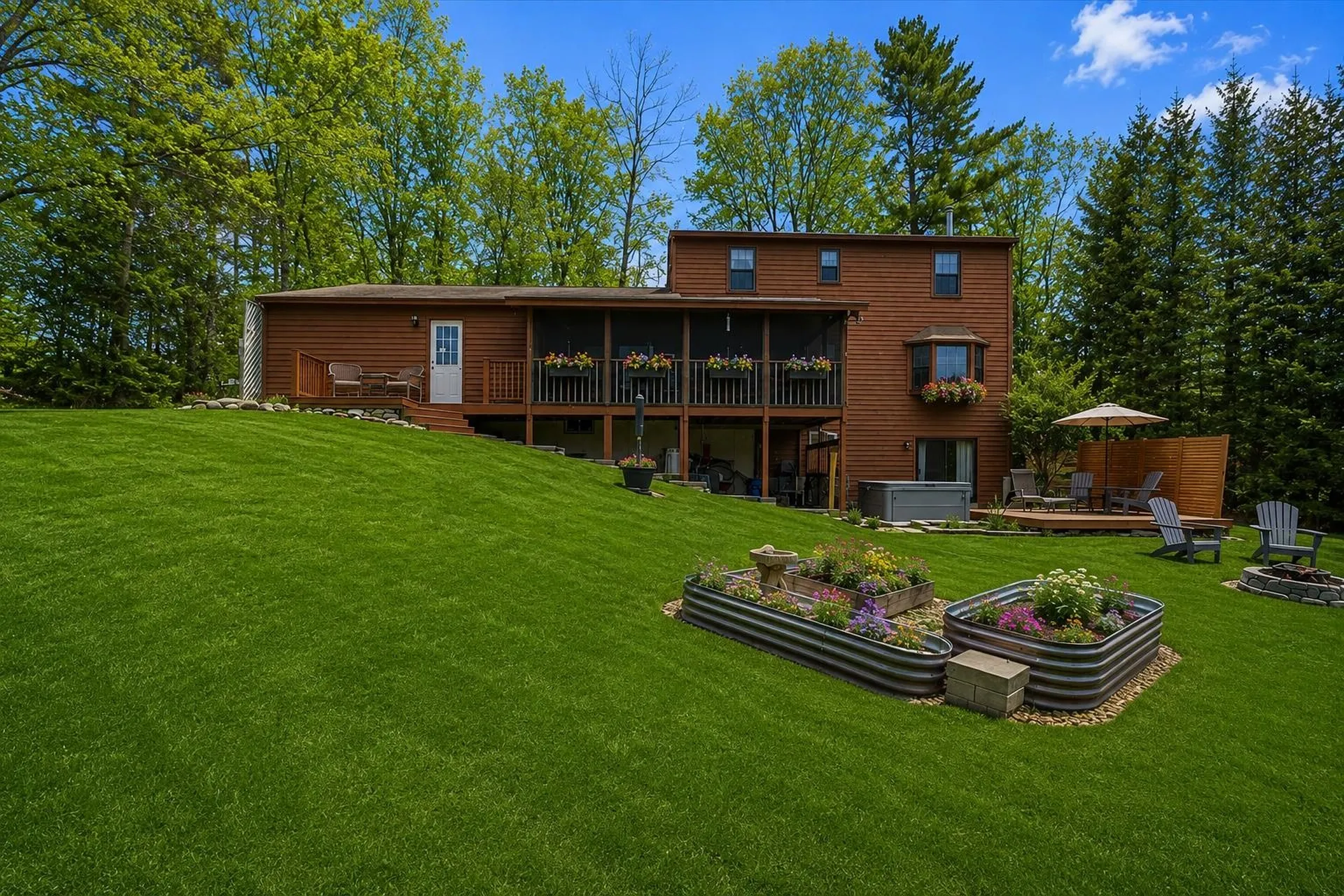 93 English Range Road Derry NH 03038